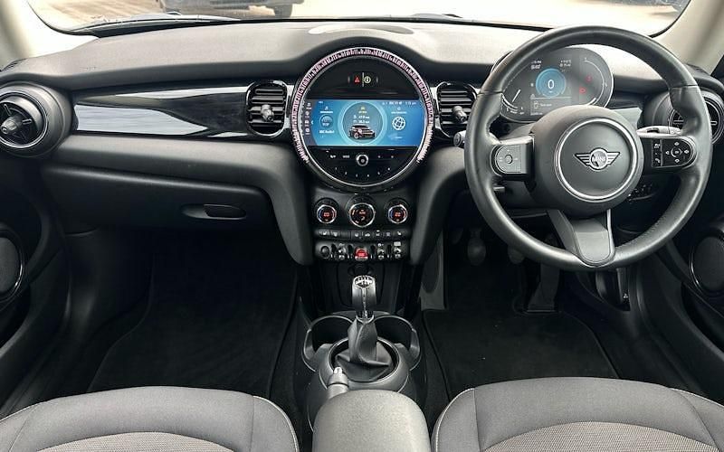 Used Mini Cooper Classic 136 HP (100 kW) 2023 Black Hatchback