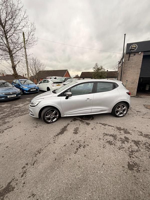 Used Renault Clio IV GT-Line 2018 Silver Hatchback