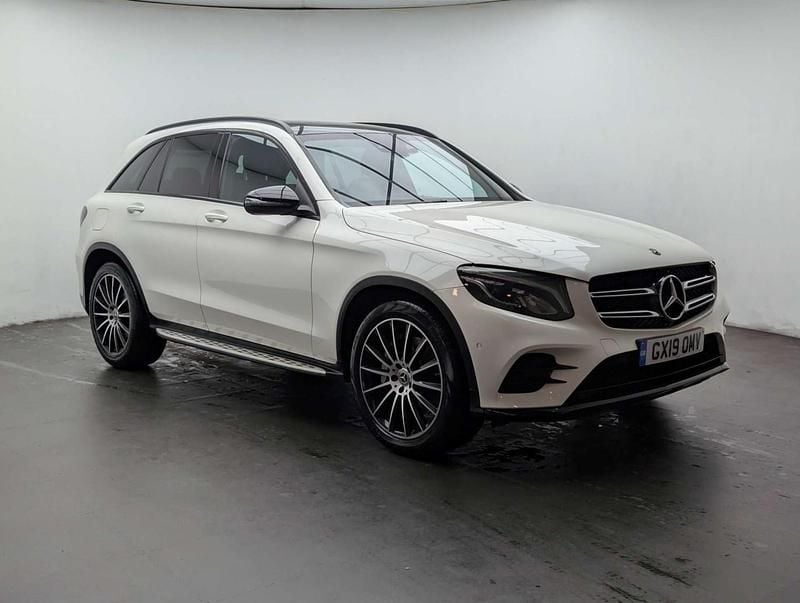 Used Mercedes GLC220 AMG 170 HP (125 kW) 2019 White SUV