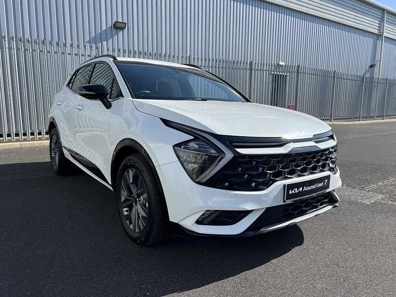 White Used 2024 Kia Sportage 2 SUV | £29,650 (Fair price) - Image 1/4