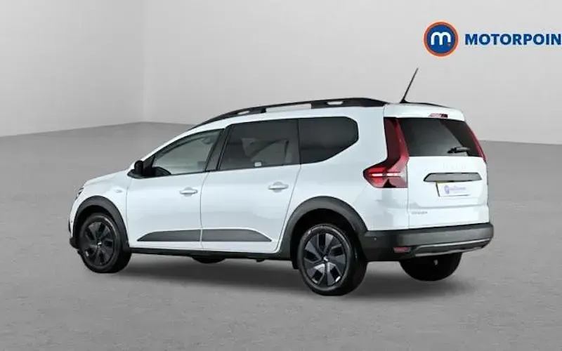 Used Dacia Jogger Expression 110 HP (80 kW) 2025 MPV