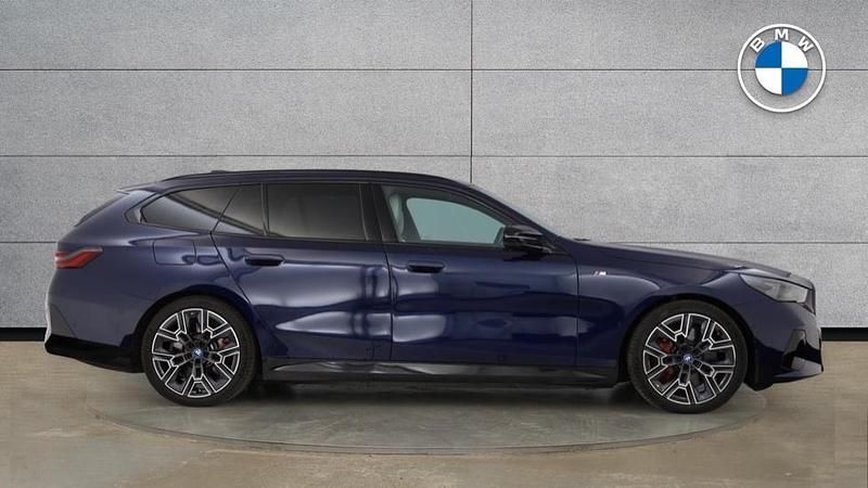 Used BMW i5 Comfort Edition 436 kW (593 HP) 2025 Blue Estate