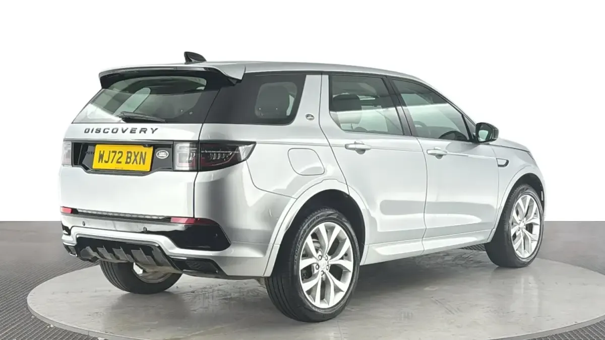 Used Land Rover Discovery 5 Urban Edition 204 HP (150 kW) 2022 Silver SUV