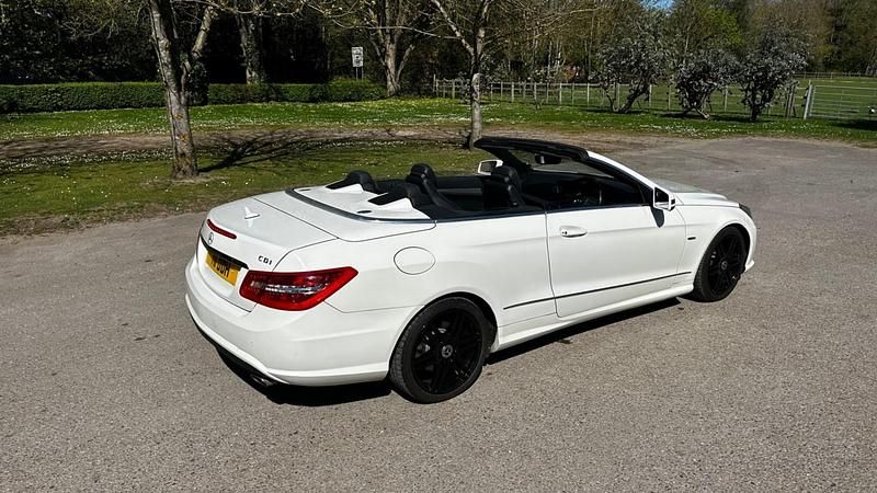 Used Mercedes E350 AMG 2010 White Cabriolet