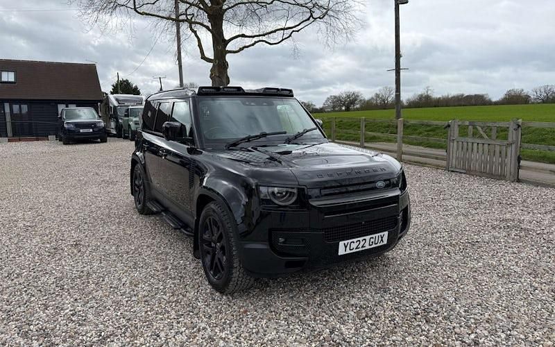 Usado Land Rover Defender HSE 300 HP (220 kW) 2021 SUV
