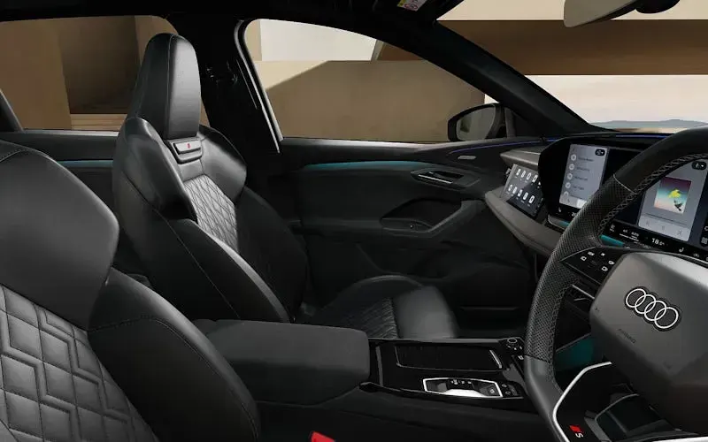 Ny Audi e-tron Black Edition 359 kW (489 HK) 2026 SUV