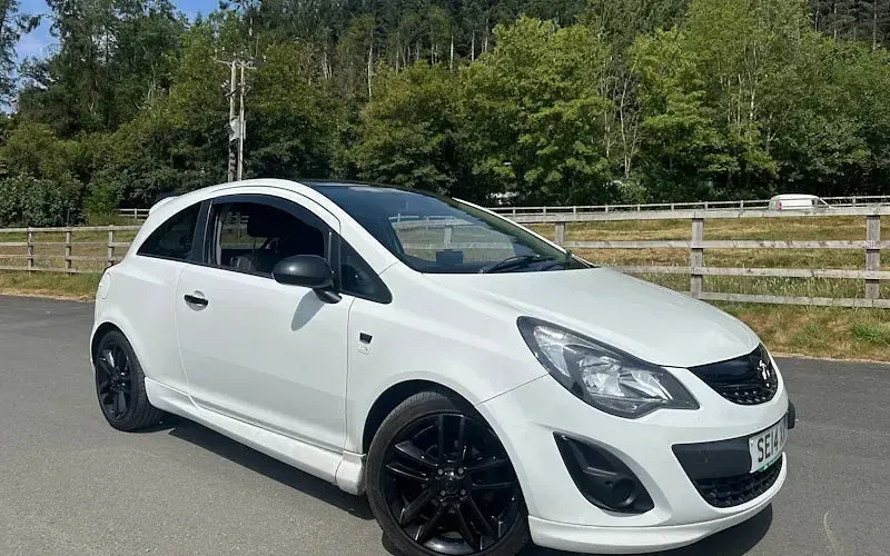 Used Vauxhall Corsa Edition 86 HP (63 kW) 2014 Hatchback