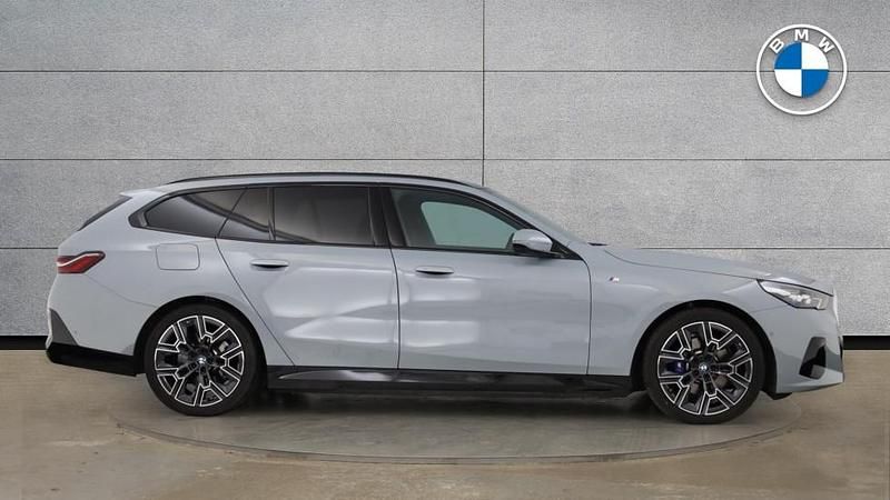 Used BMW 530e M Sport 295 HP (216 kW) 2025 Grey Estate