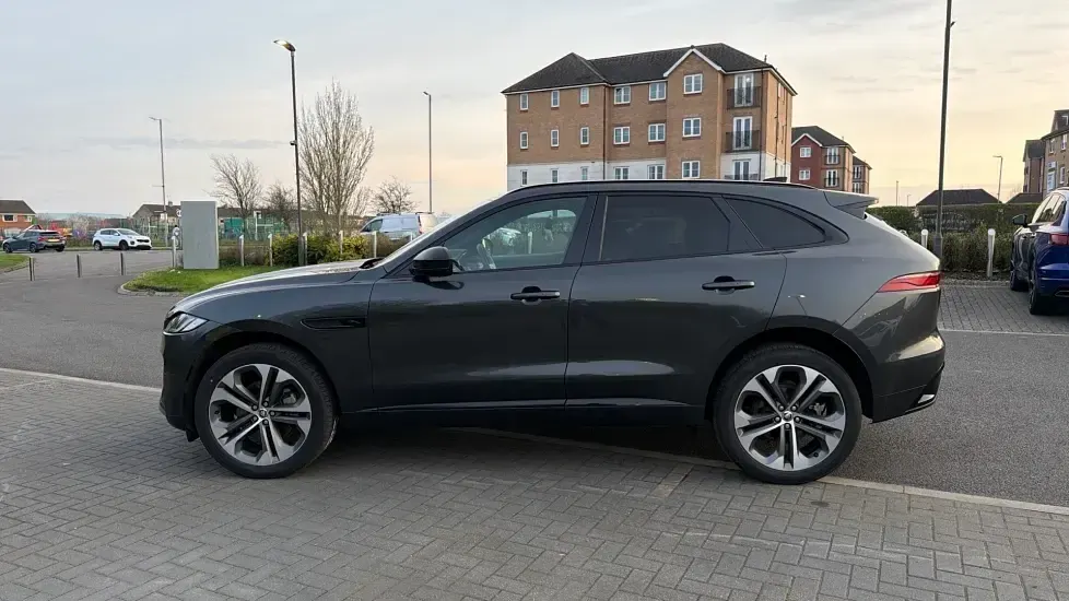 Used Jaguar F-Pace R-Dynamic 204 HP (150 kW) 2024 Grey SUV