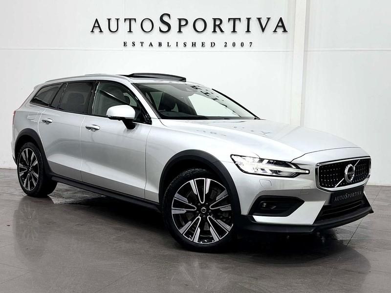 Silver Used 2021 Volvo V60 CC Estate | £27,450 (Fair price) - Image 1/4