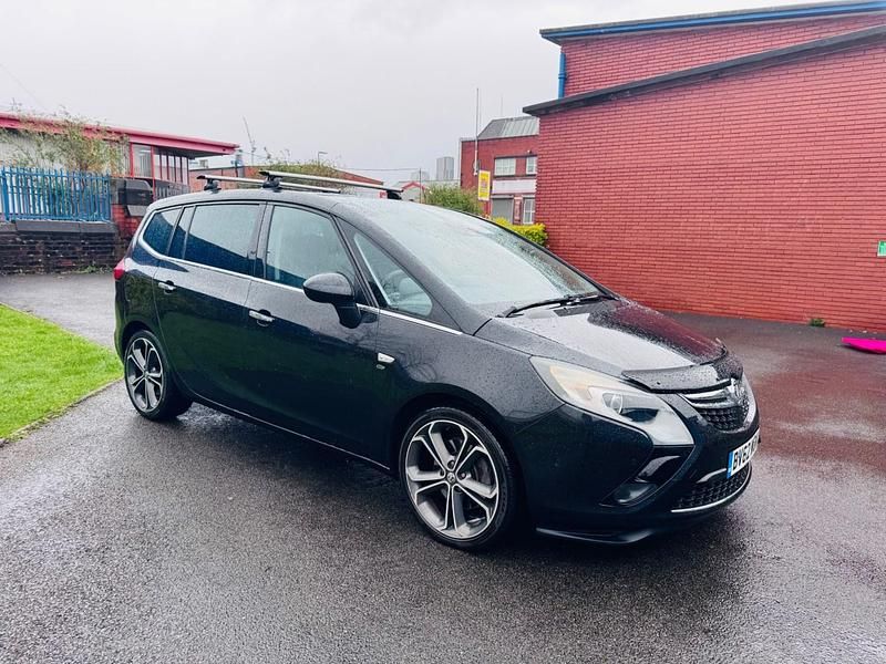 Used Vauxhall Zafira Elite 165 HP (121 kW) 2012 Black MPV
