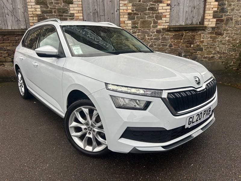 White Used 2020 Skoda Kamiq SE L SUV | £13,195 (Fair price) - Image 1/4