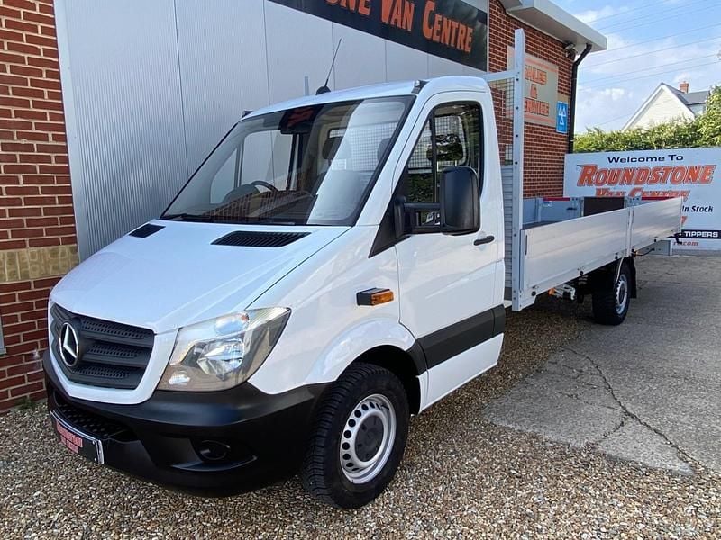 White Used 2017 Mercedes Sprinter Van | £10,995 (Fair price) - Image 1/4