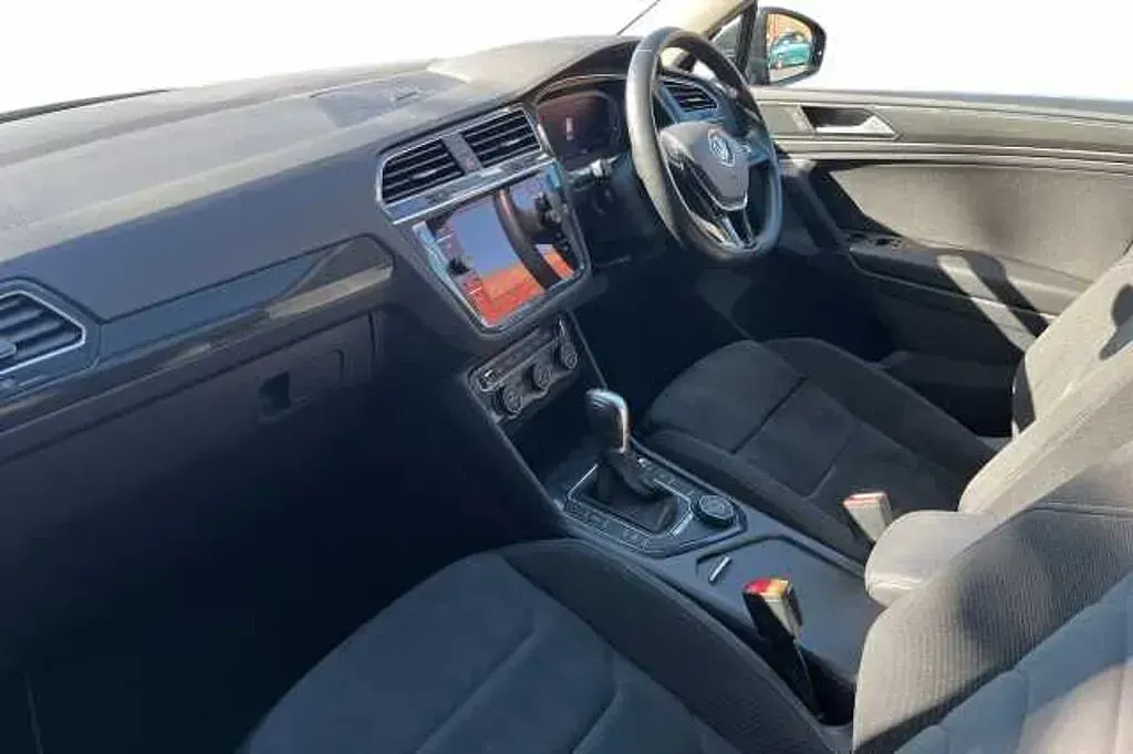 Second-hand VW Tiguan SEL 190 CP (139 kW) 2019 Gri SUV
