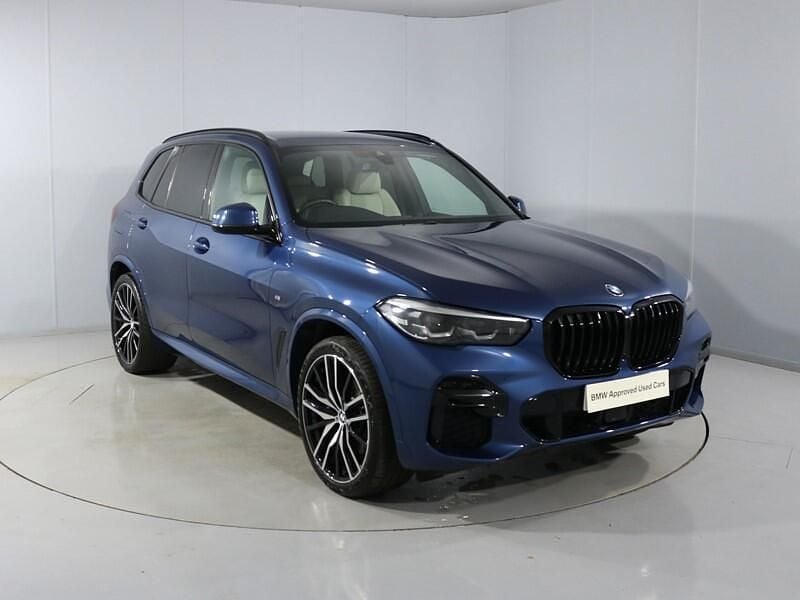 Blue Used 2022 BMW X5 M Sport SUV | £48,950 (Fair price) - Image 1/4