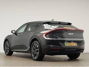 Used Kia EV6 122 kW (167 HP) 2025 Black SUV