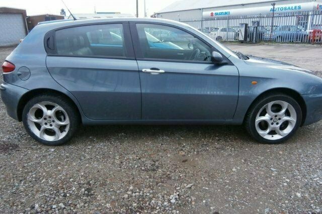 Used Alfa Romeo 147 2004 Hatchback