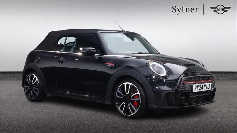 Used Mini John Cooper Works 228 HP (167 kW) 2024 Black Hatchback
