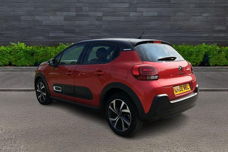 Używany Citroën C3 PureTech 108 KM (79 kW) 2022 Czerwony Hatchback