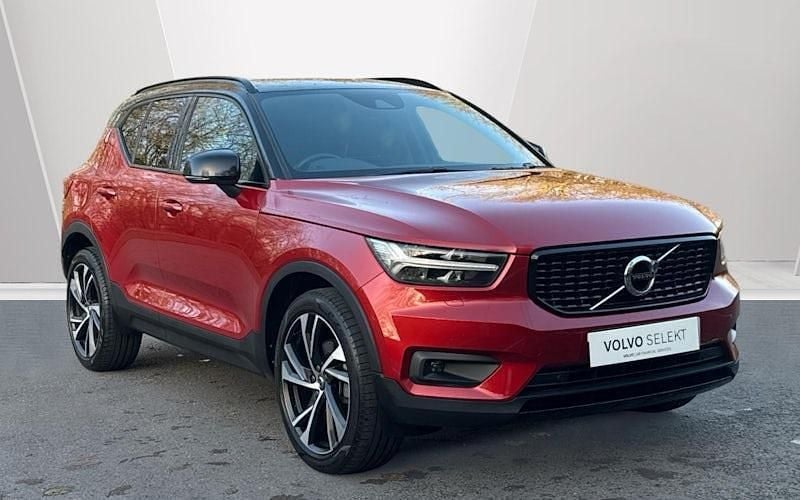 Used 2021 Volvo XC40 R-Design Pro SUV | £25,067 (Fair price) - Image 1/4