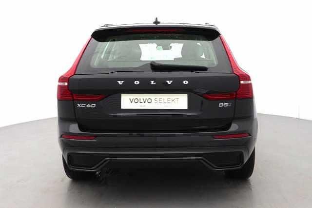 Used Volvo XC60 Plus 247 HP (181 kW) 2025 SUV