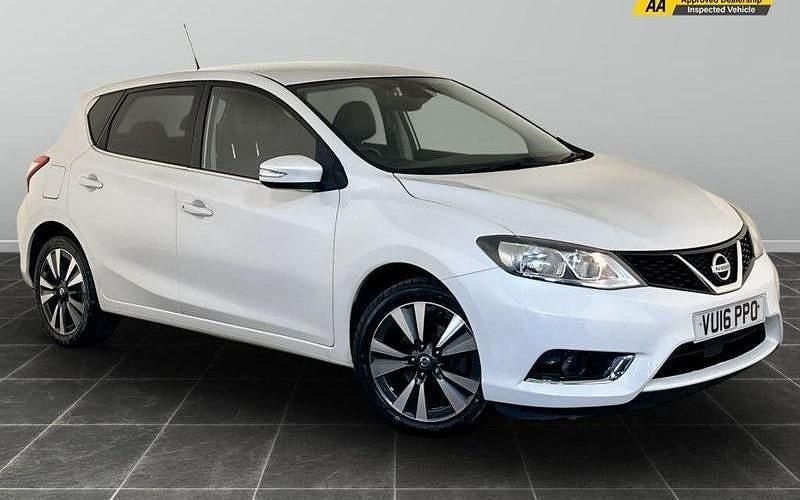 White Used 2016 Nissan Pulsar N-Connecta Hatchback | £5,195 (Good price) - Image 1/2