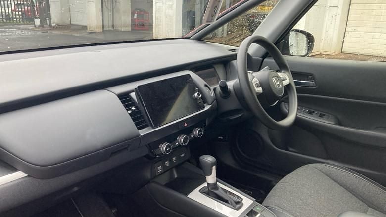 Used Honda Jazz Hybrid 109 HP (80 kW) 2022 Red Hatchback