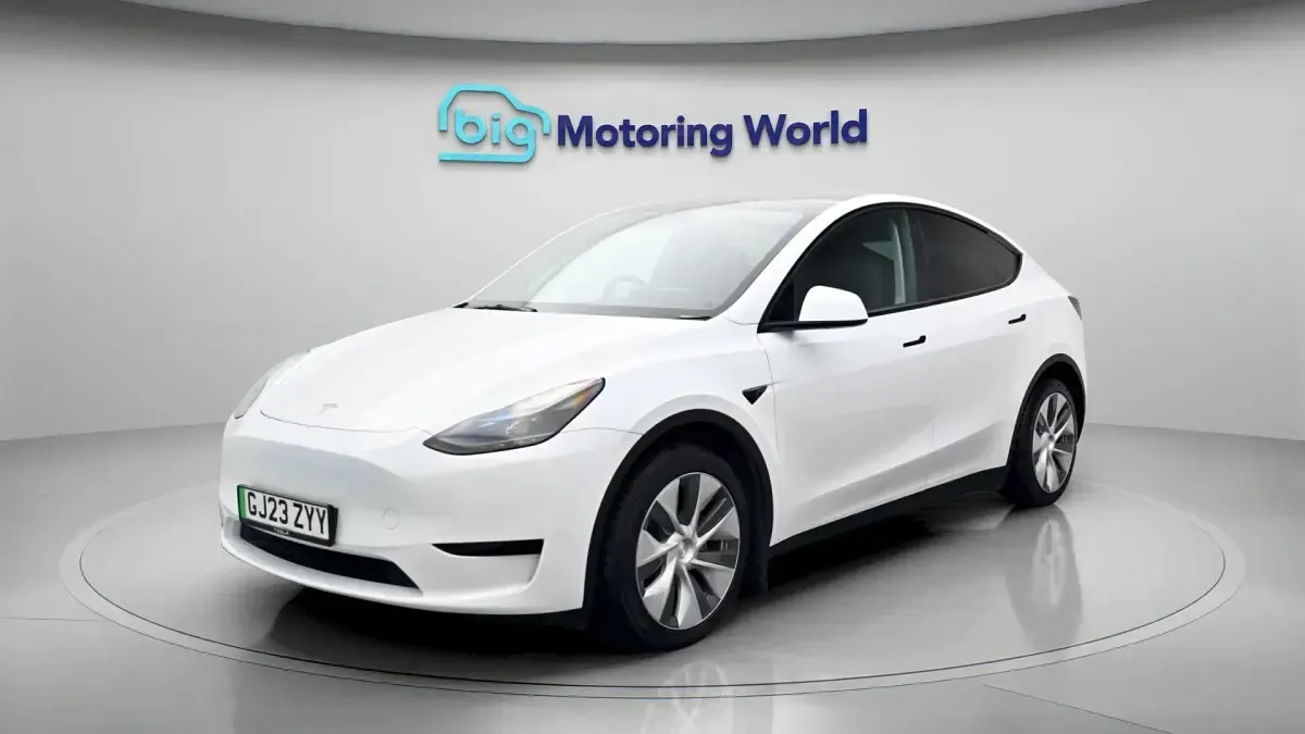 Used Tesla Model Y RWD 254 kW (346 HP) 2023 White SUV