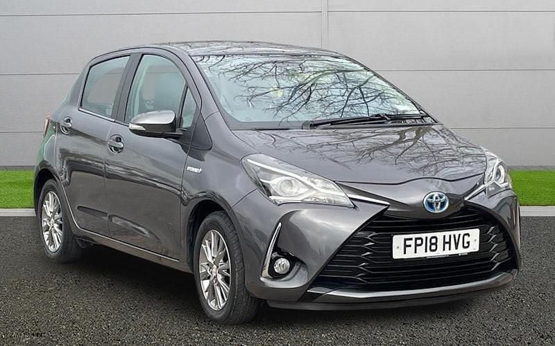 Used Toyota Yaris Hybrid 101 HP (74 kW) 2020 Hatchback