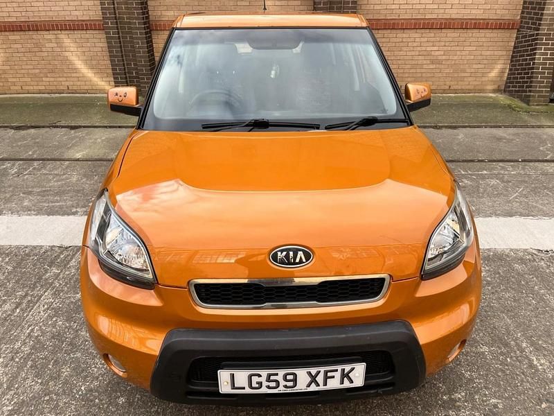 Used Kia Soul 124 HP (91 kW) 2009 Orange SUV