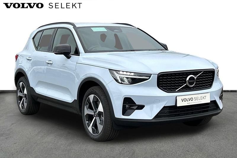 Blue New 2025 Volvo XC40 Plus SUV | £35,250 (Super price) - Image 1/3