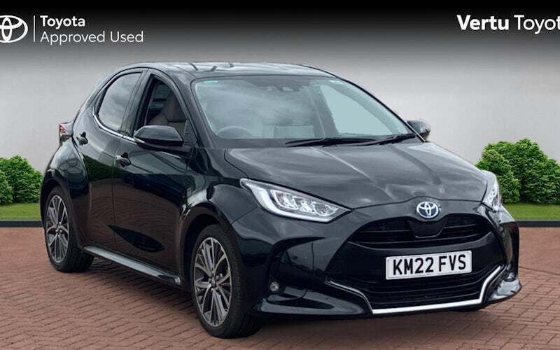 Used 2024 Toyota Yaris Hybrid Hatchback | £16,993 (Good price) - Image 1/4