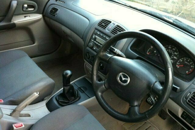Used Mazda 323 2002 Hatchback