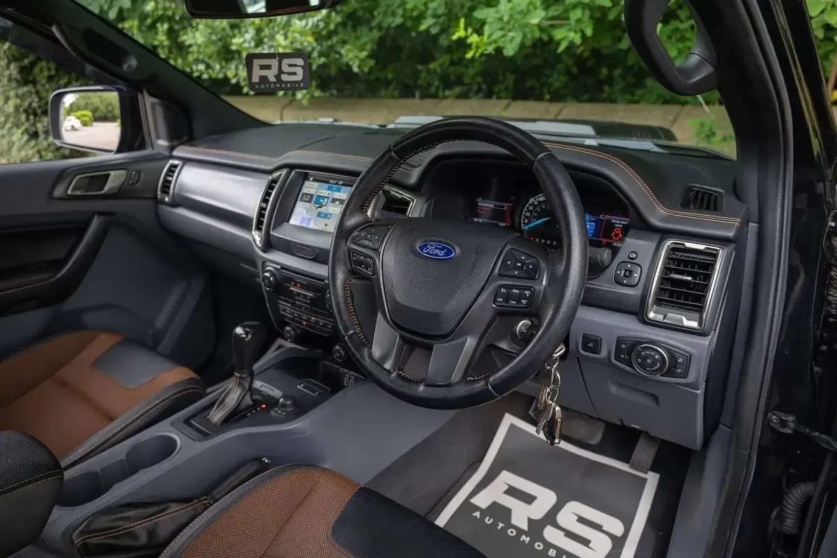 Used Ford Ranger Wildtrack 200 HP (147 kW) 2017 Black Pickup