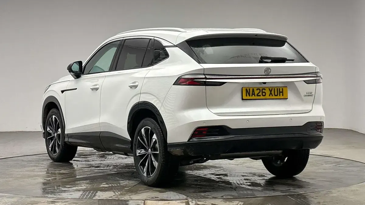 New MG HS SE 224 HP (164 kW) 2025 Metallic  white pearl SUV
