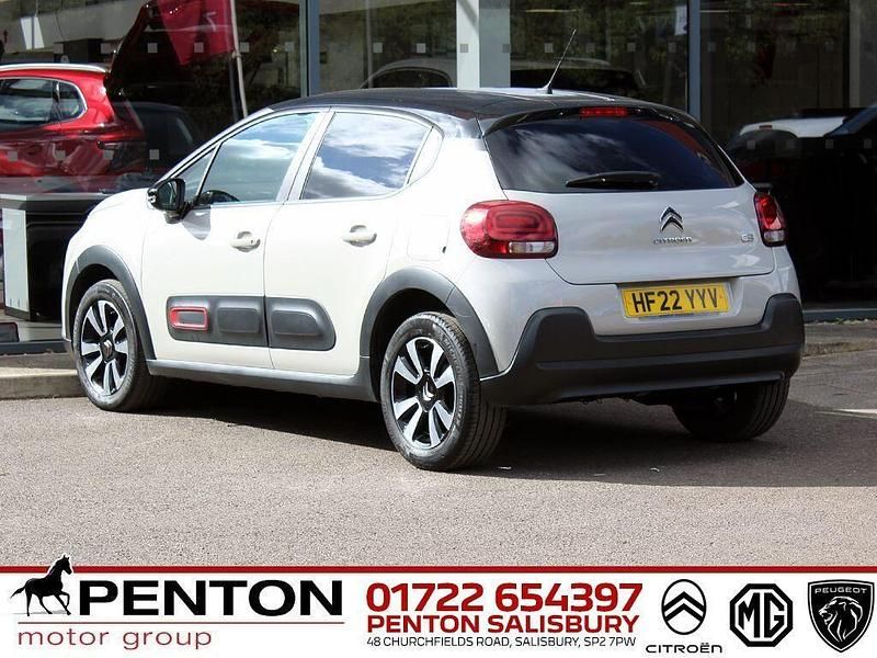 Used Citroën C3 PureTech 82 HP (60 kW) 2022 Beige Hatchback