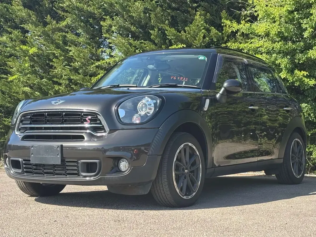 Used Mini Cooper SD 2015 Black Hatchback