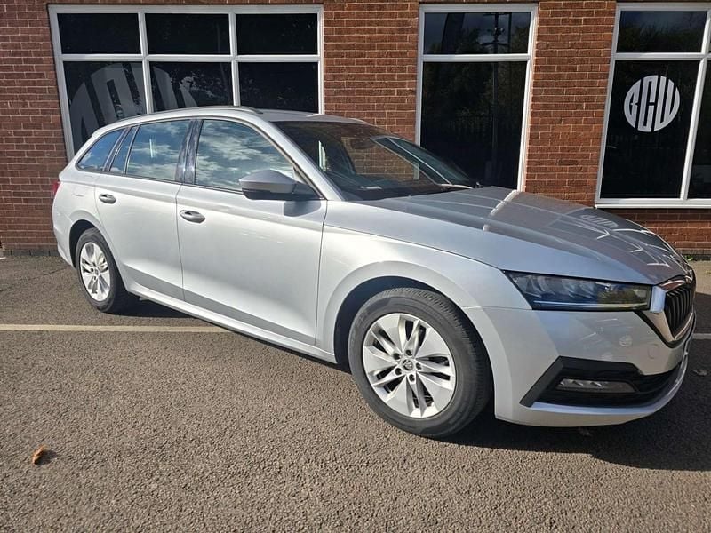 Silver Used 2022 Skoda Octavia SE Technology Estate | £11,350 (Good price) - Image 1/4