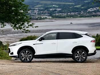 Used MG HS Trophy 299 HP (219 kW) 2024 White SUV