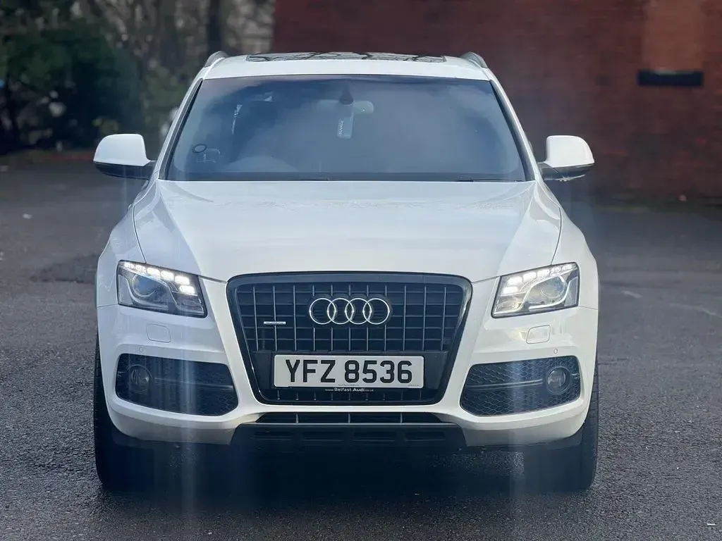 Used Audi Q5 S-Line 143 HP (105 kW) 2011 White SUV