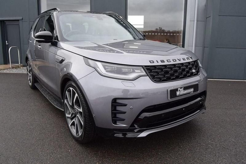 Used Land Rover Discovery 5 SE Dynamic 300 HP (220 kW) 2022 Grey SUV