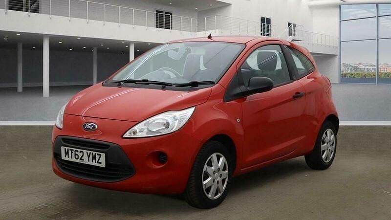 Used Ford Ka Studio 69 HP (50 kW) 2013 Red Hatchback