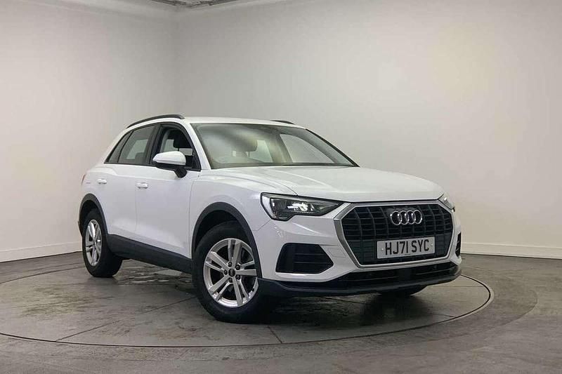 Ibis white Used 2021 Audi Q3 Design SUV | £20,500 (Fair price) - Image 1/4