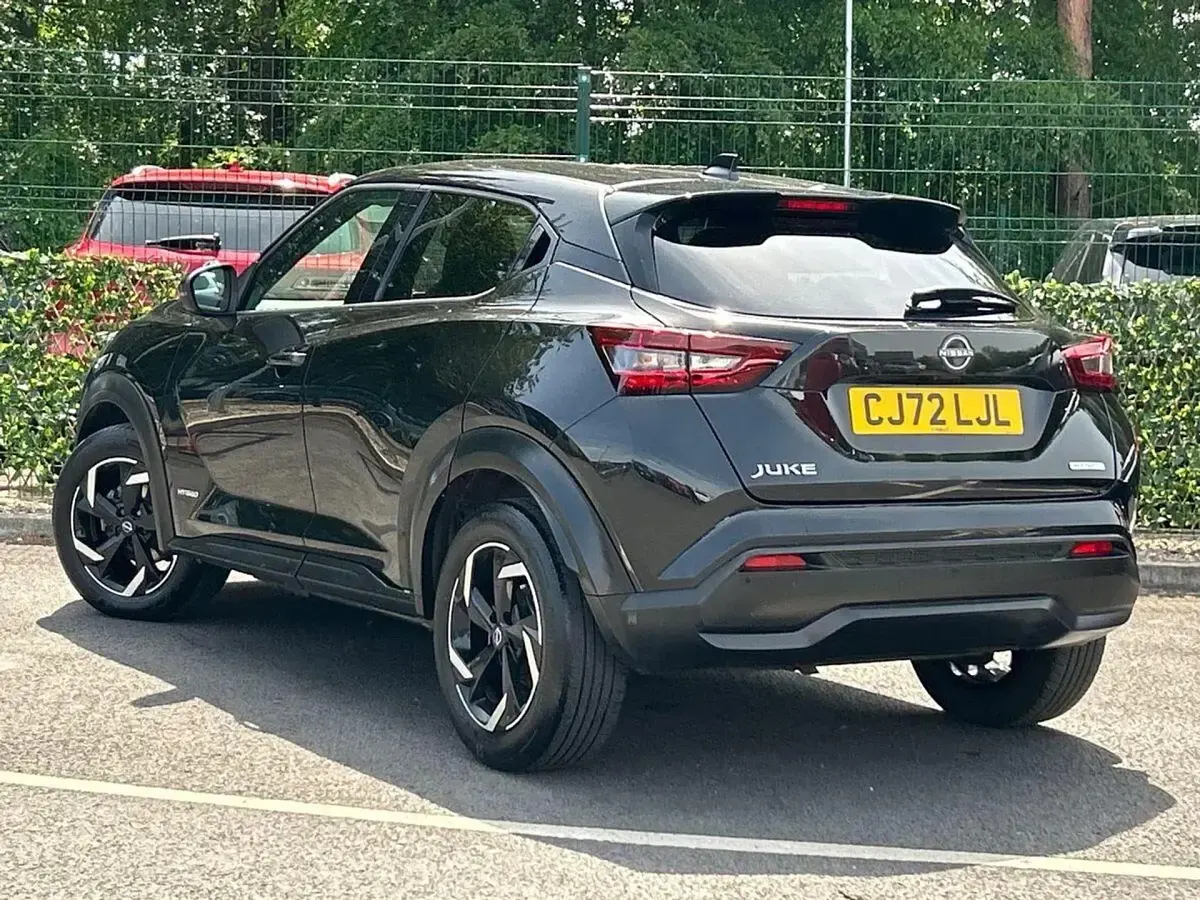 Usado Nissan Juke N-Connecta 143 HP (105 kW) 2023 Preto SUV