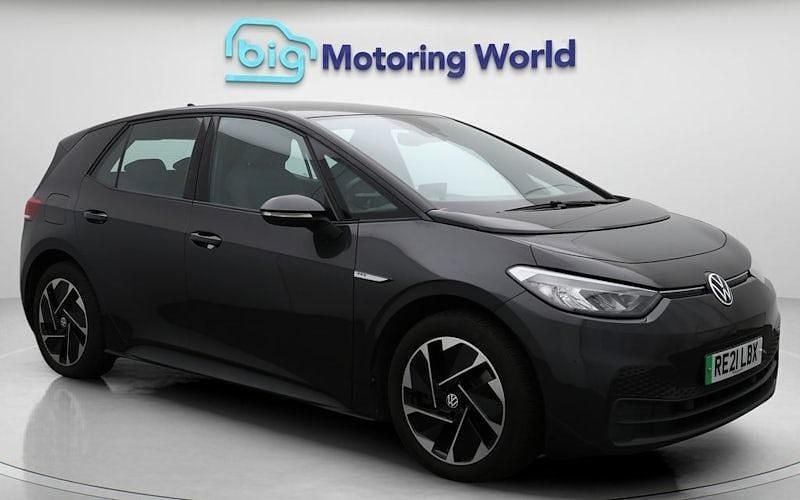 Used 2022 VW ID.3 Pro Performance Hatchback | £12,600 (Good price) - Image 1/4