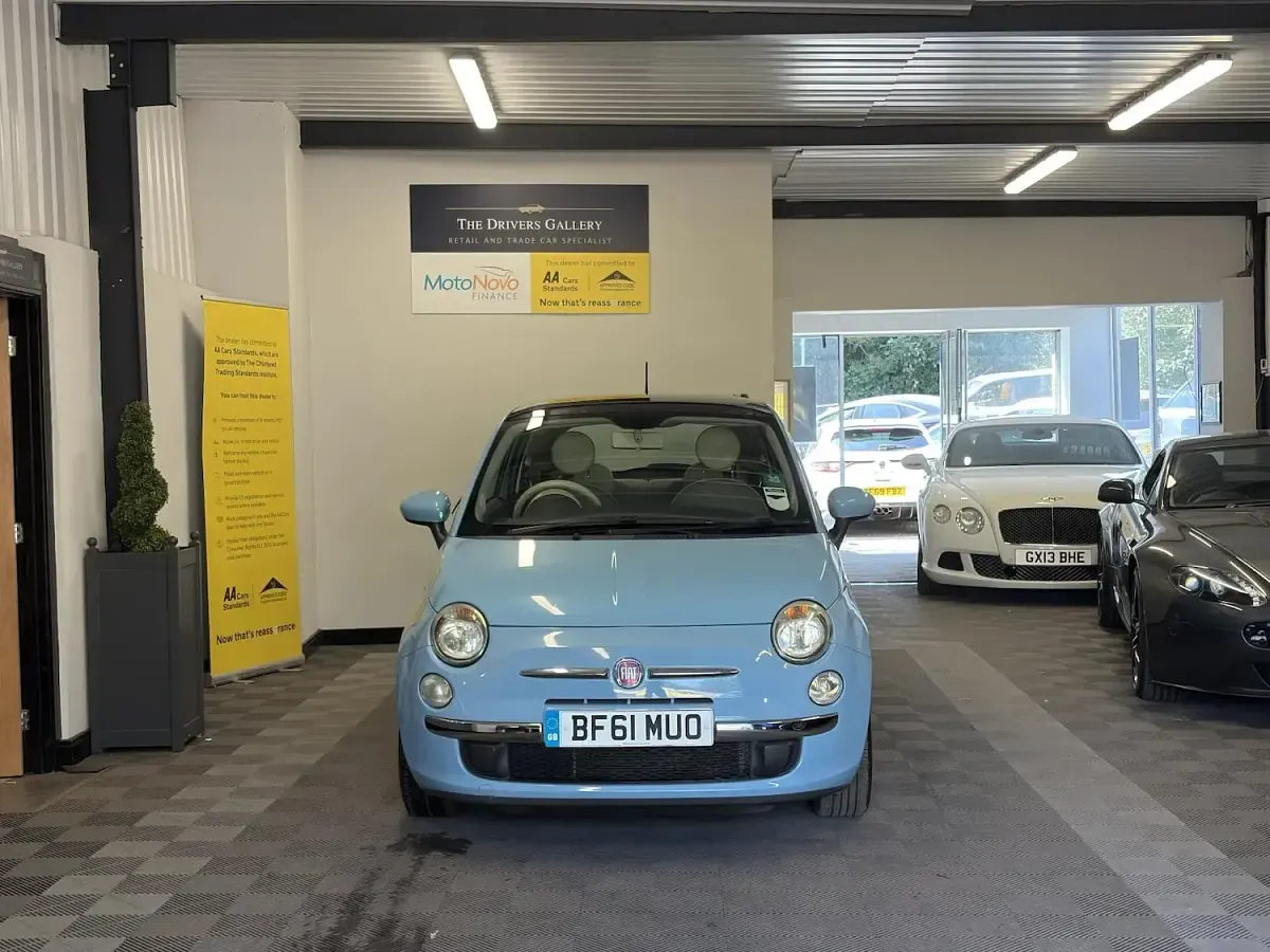 Used Fiat 500 Lounge 69 HP (50 kW) 2011 Blue Hatchback