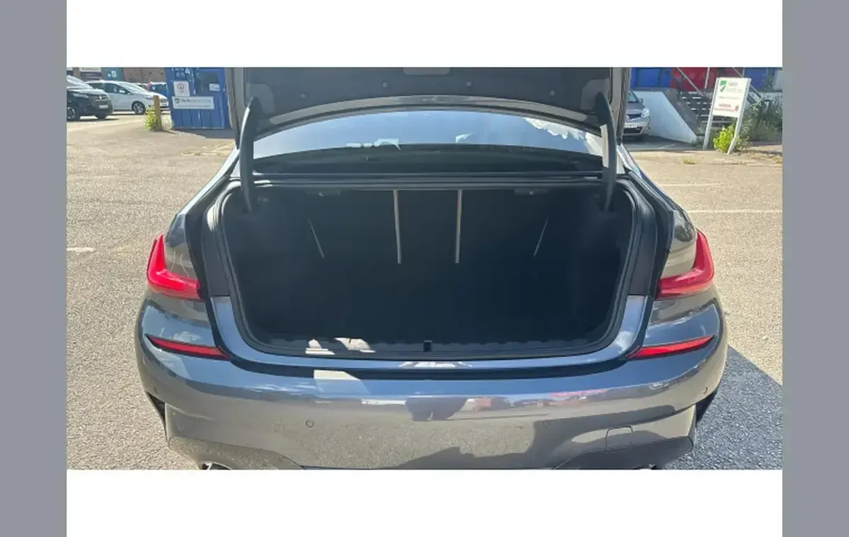 Used BMW 320 M Sport 180 HP (132 kW) 2019 Grey Sedan