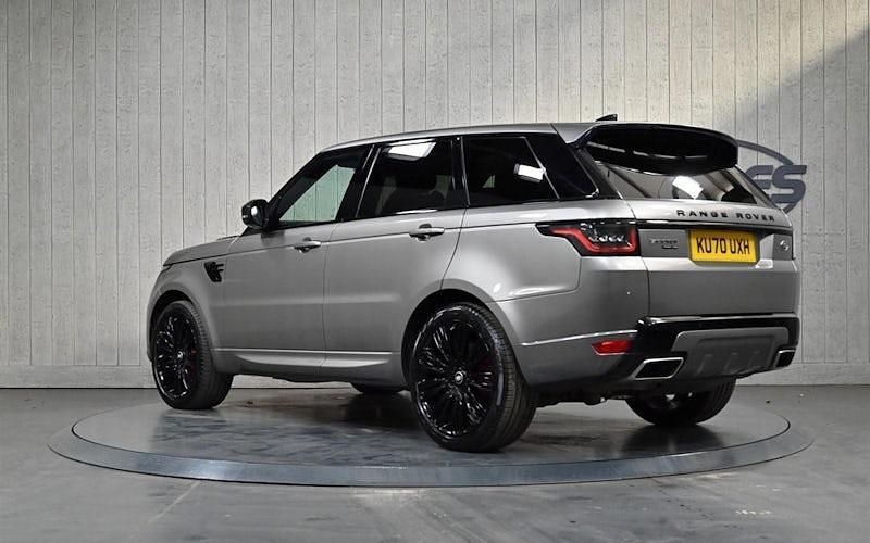 Second-hand Land Rover Range Rover Sport HSE Dynamic 400 CP (294 kW) 2020 Argintiu SUV