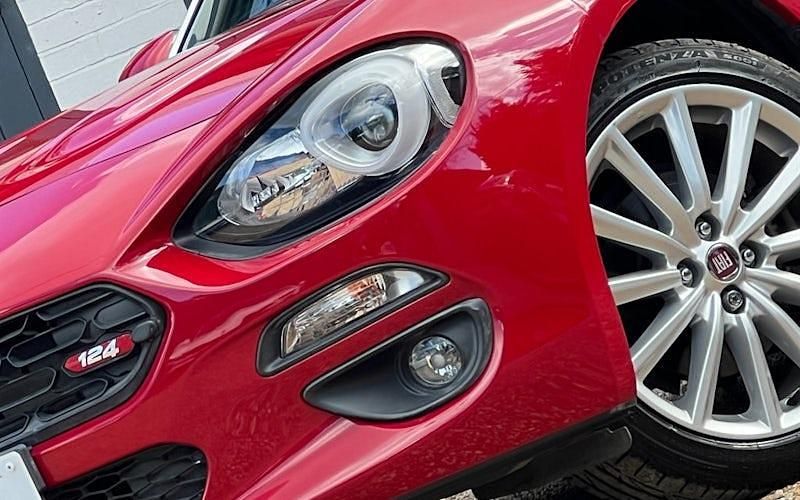 Used Fiat 124 Spider Lusso 140 HP (102 kW) 2017 Cabriolet