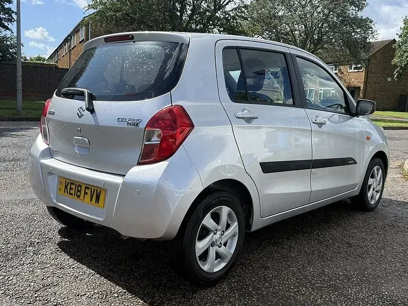 Used Suzuki Celerio City 68 HP (50 kW) 2018 Silver Hatchback